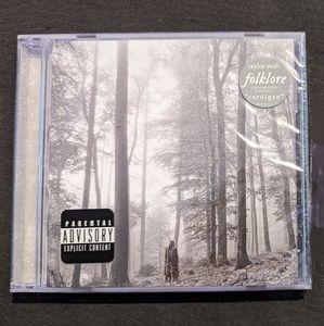 MULTIPLE TAYLOR SWIFT CDS